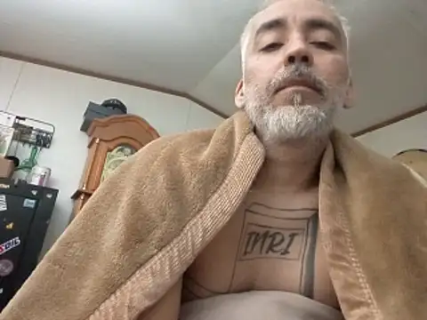 Snapshot of Xoc8_ chatting on February 28, 2026, 12:43 am Xoc8 online show from February 28, 2026, 12:43 am