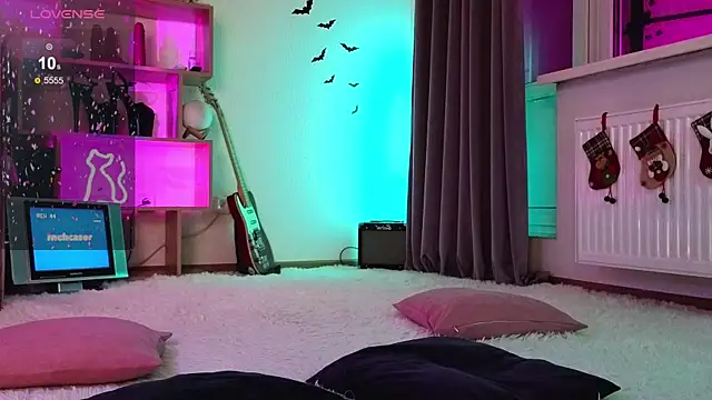 Inchcaser  online show from December 14, 2025, 8:03 pm