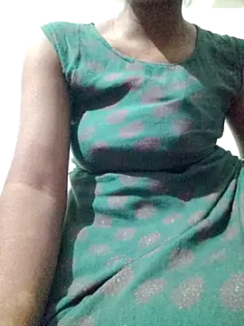 Snapshot of rituporna2004 chatting on January 10, 2026, 2:29 am rituporna2004 online show from January 10, 2026, 2:29 am