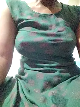 Snapshot of rituporna2004 chatting on February 3, 2026, 3:26 am rituporna2004 online show from February 3, 2026, 3:26 am