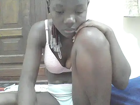 Ebony Sweetcandy online show from February 14, 2026, 2:12 am