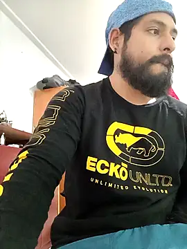 Snapshot of HombreS3n chatting on December 24, 2024, 9:55 pm HombreS3n online show from December 24, 2024, 9:55 pm