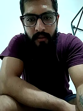 Snapshot of HombreS3n chatting on January 30, 2025, 1:11 am HombreS3n online show from January 30, 2025, 1:11 am