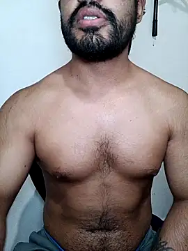 Snapshot of HombreS3n chatting on September 30, 2025, 10:38 pm HombreS3n online show from September 30, 2025, 10:38 pm