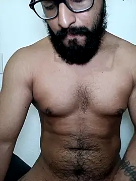 Snapshot of HombreS3n chatting on February 23, 2025, 8:22 pm HombreS3n online show from February 23, 2025, 8:22 pm