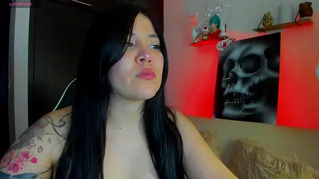 AilynRed online show from May 29, 2026, 10:27 pm