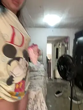 Snapshot of GemaGranadoss chatting on March 7, 2026, 6:02 pm GemaGranadoss online show from March 7, 2026, 6:02 pm