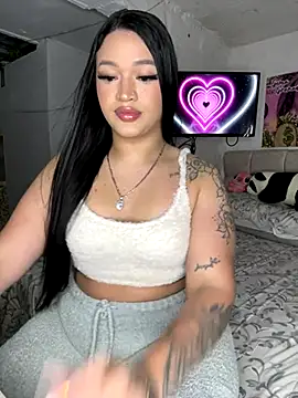 GemaGranadoss online show from October 10, 2025, 11:16 pm