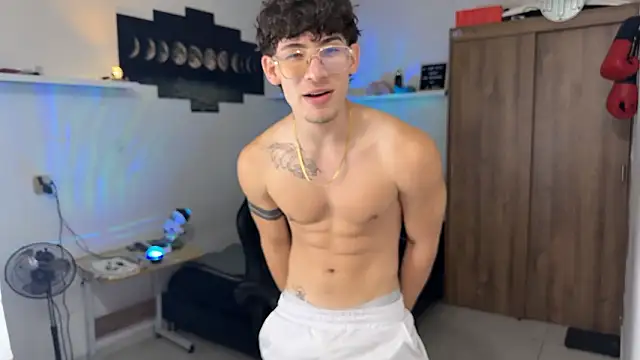 Kisan Smith online show from February 17, 2026, 2:31 am