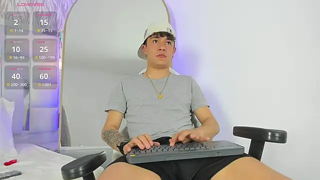 Snapshot of 1m_Joel chatting on September 12, 2025, 3:50 am 1m Joel online show from September 12, 2025, 3:50 am