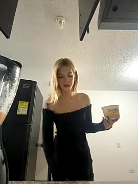 Snapshot of Courtney_gonet chatting on September 18, 2025, 4:59 am Courtney gonet online show from September 18, 2025, 4:59 am