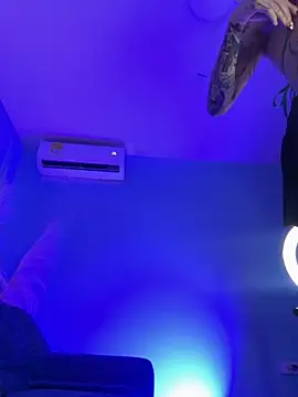 Snapshot of Courtney_gonet chatting on October 24, 2025, 12:26 pm Courtney gonet online show from October 24, 2025, 12:26 pm