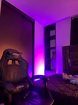 Snapshot of Courtney_gonet chatting on October 4, 2025, 6:04 am Courtney gonet online show from October 4, 2025, 6:04 am