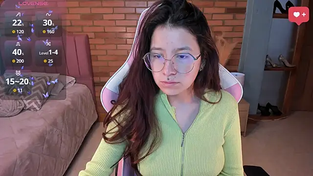 Snapshot of Amy_joones chatting on May 8, 2026, 11:36 am Amy joones online show from May 8, 2026, 11:36 am