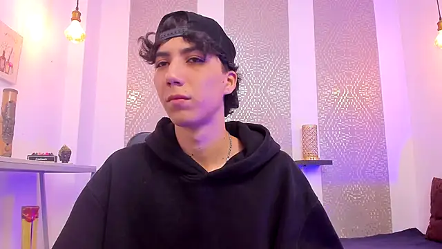 Nikolay Gregori online show from October 24, 2025, 4:11 am