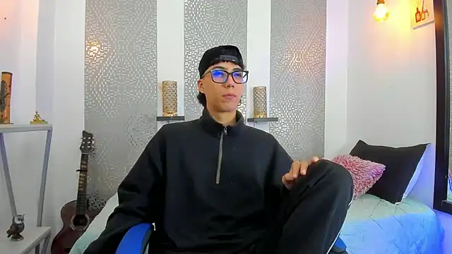 Nikolay Gregori online show from March 18, 2025, 3:56 am