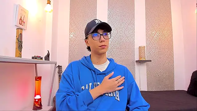 Nikolay Gregori online show from September 23, 2025, 4:08 am