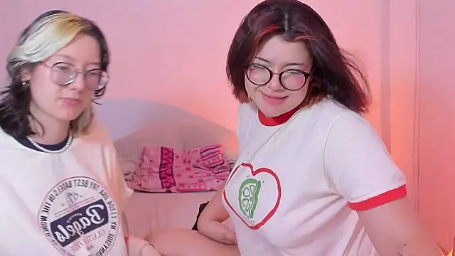 Snapshot of Gaby_Danna chatting on March 1, 2025, 4:15 am Gaby Danna online show from March 1, 2025, 4:15 am