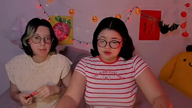 Snapshot of Gaby_Danna chatting on October 23, 2025, 12:31 am Gaby Danna online show from October 23, 2025, 12:31 am