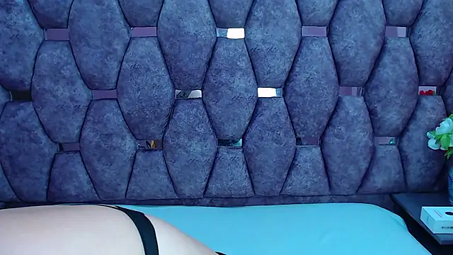 AlaSmith online show from March 22, 2025, 2:27 am