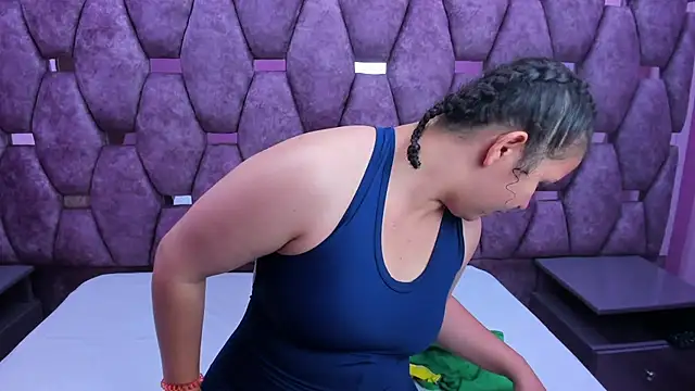 AlaSmith online show from October 7, 2025, 2:12 am