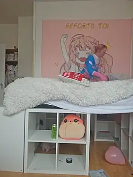 LaskaLeRoomba online show from March 12, 2025, 11:10 am