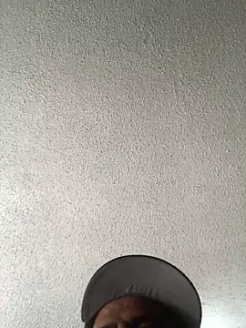 Miguel16i online show from December 23, 2024, 8:57 pm