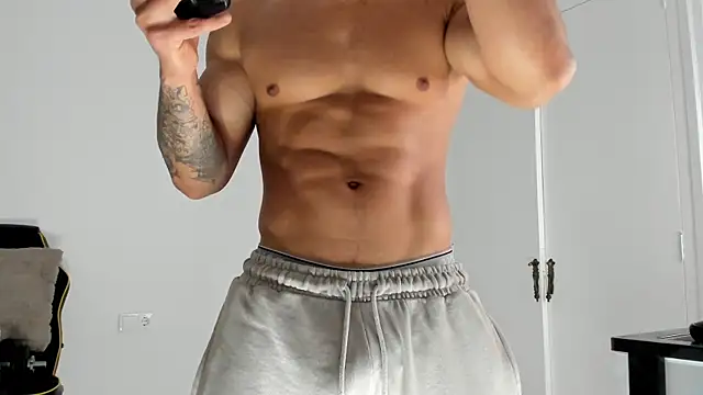 Snapshot of dan01_ chatting on March 21, 2025, 8:17 am dan01  online show from March 21, 2025, 8:17 am