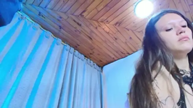 Eda Bonne online show from April 4, 2026, 11:17 am