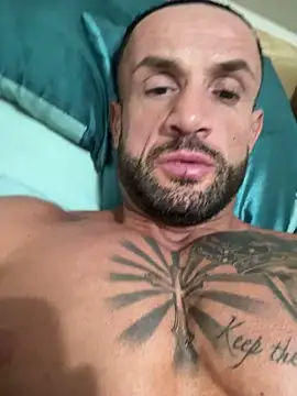 Snapshot of Magnificmuscles89 chatting on September 15, 2025, 11:05 pm Magnificmuscles89 online show from September 15, 2025, 11:05 pm