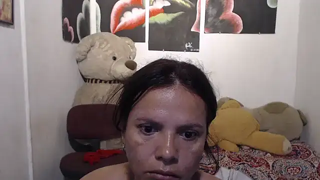 manzanahot9 online show from December 3, 2024, 12:44 pm