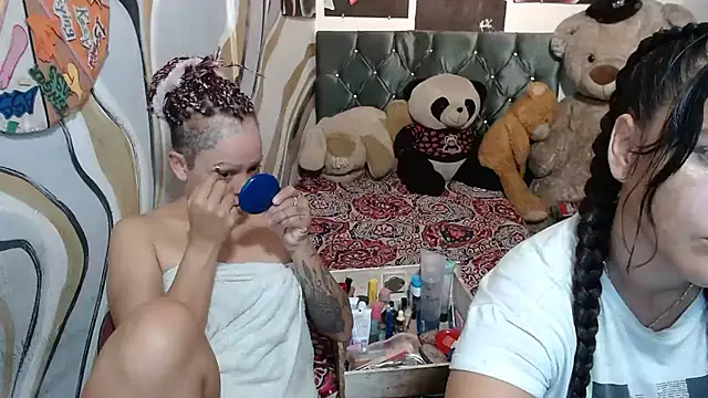 Snapshot of manzanahot9 chatting on April 11, 2026, 9:46 am manzanahot9 online show from April 11, 2026, 9:46 am