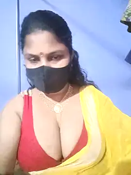 Snapshot of Baby_Sexy_10 chatting on October 28, 2025, 8:24 am Baby Sexy 10 online show from October 28, 2025, 8:24 am