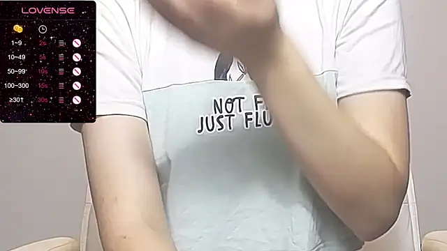 RRUUBBYYY online show from November 12, 2025, 7:23 am