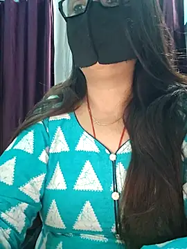 Aishwaryaa 69 online show from November 22, 2025, 10:47 am