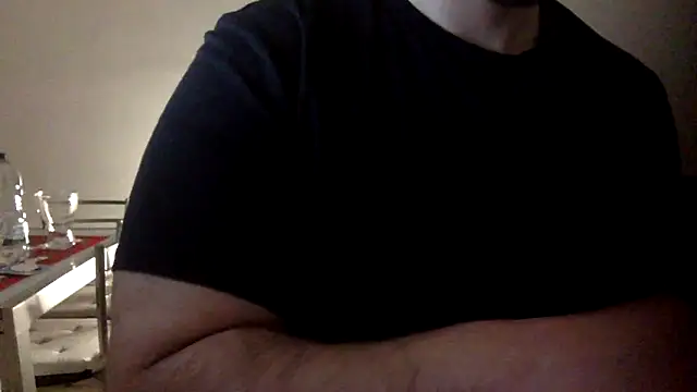 Snapshot of Gladiator_3 chatting on December 8, 2024, 2:19 pm Gladiator 3 online show from December 8, 2024, 2:19 pm