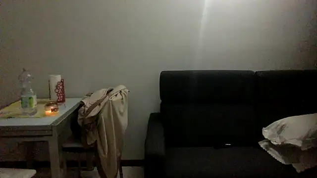 Snapshot of Gladiator_3 chatting on February 24, 2025, 8:47 pm Gladiator 3 online show from February 24, 2025, 8:47 pm