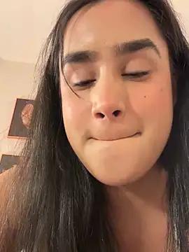 Snapshot of bonniekim_ chatting on September 20, 2025, 12:48 am bonniekim online show from September 20, 2025, 12:48 am