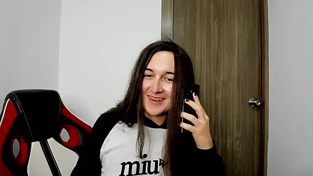 Sweet-Suck69 online show from February 21, 2025, 2:50 am