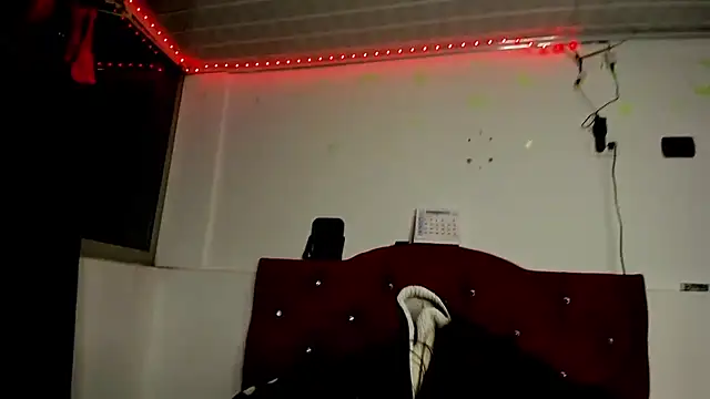 Sweet-Suck69 online show from March 12, 2025, 7:02 am