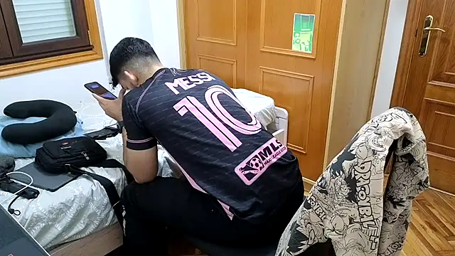 Jackyrose online show from February 18, 2025, 3:31 pm