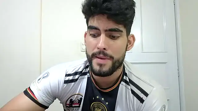 Snapshot of Jackyrose chatting on January 12, 2026, 11:53 pm Jackyrose online show from January 12, 2026, 11:53 pm