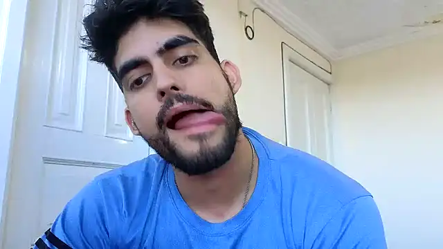 Snapshot of Jackyrose chatting on January 10, 2026, 9:43 pm Jackyrose online show from January 10, 2026, 9:43 pm