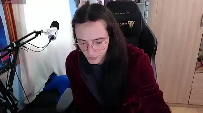 Snapshot of MemiKouki chatting on February 1, 2025, 1:09 pm MemiKouki online show from February 1, 2025, 1:09 pm