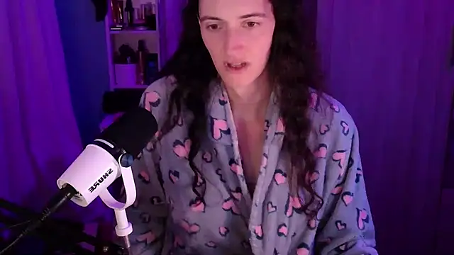 Snapshot of MemiKouki chatting on November 30, 2025, 5:25 pm MemiKouki online show from November 30, 2025, 5:25 pm