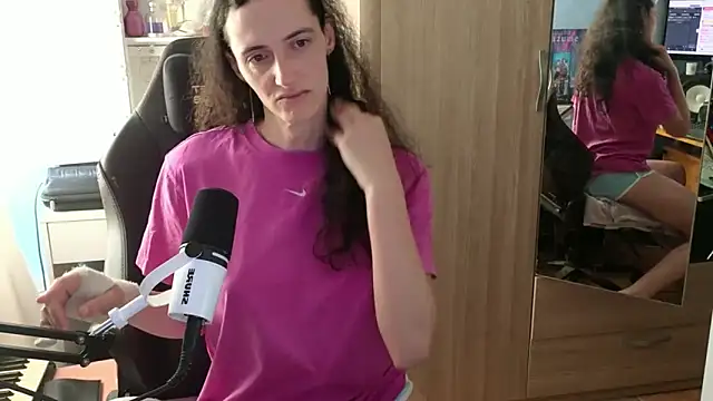 MemiKouki online show from April 29, 2026, 10:30 am