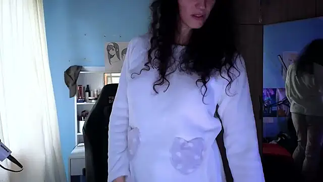 Snapshot of MemiKouki chatting on March 2, 2026, 4:58 pm MemiKouki online show from March 2, 2026, 4:58 pm