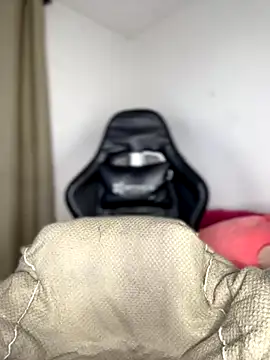 Snapshot of Miaa_love6969 chatting on October 18, 2025, 11:29 pm Miaa love6969 online show from October 18, 2025, 11:29 pm