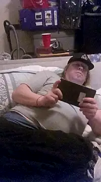 Snapshot of Mic_Oxinner chatting on February 1, 2025, 12:26 pm Mic Oxinner online show from February 1, 2025, 12:26 pm