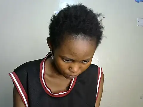 Kasweet Lee online show from December 3, 2025, 5:12 pm